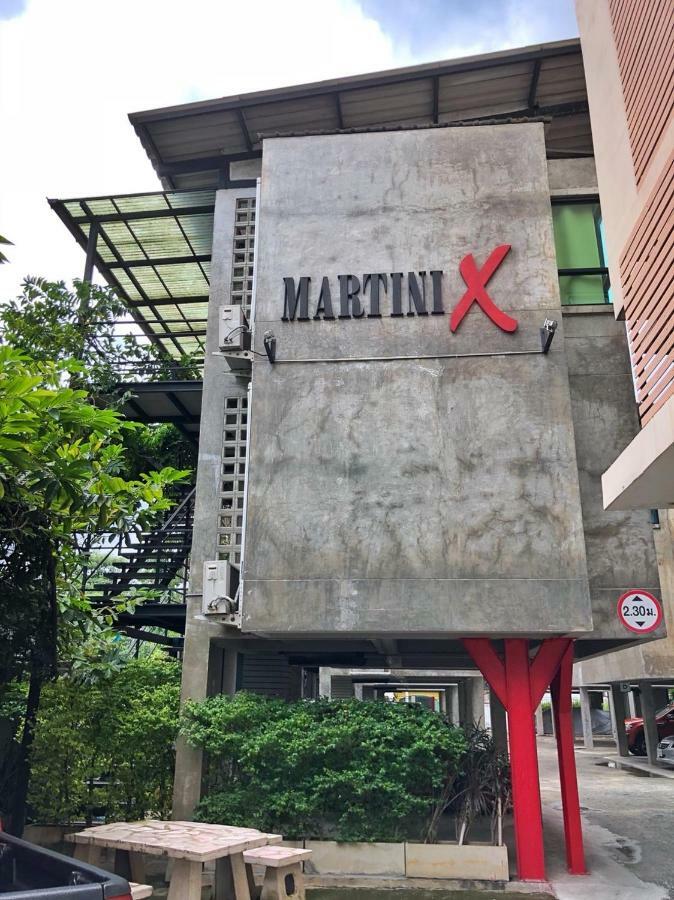 Matini Ratchada 32 Hotell Bangkok Eksteriør bilde
