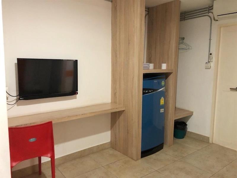 Matini Ratchada 32 Hotell Bangkok Eksteriør bilde