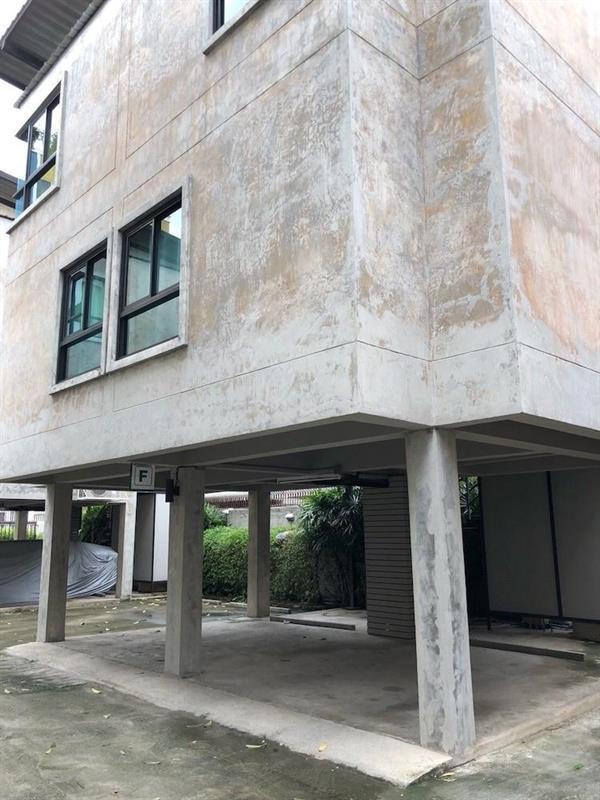 Matini Ratchada 32 Hotell Bangkok Eksteriør bilde
