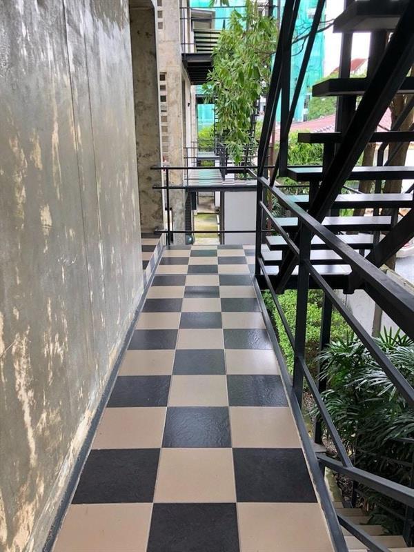 Matini Ratchada 32 Hotell Bangkok Eksteriør bilde